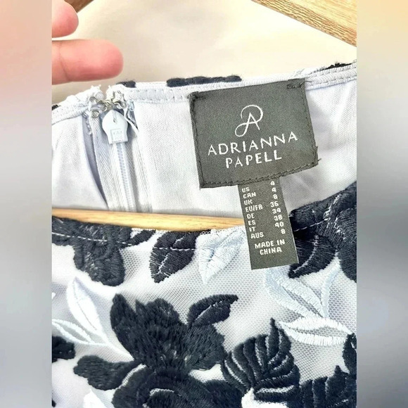 Adrianna Papell Two-Tone Embroidery Floral Lace Overlay Sheath Dress Size 4, NWT - Picture 6 of 11